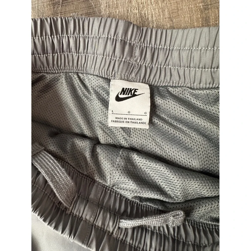 Nike Kids Sportswear Club Woven Joggers Grey Mesh Lined Pants Size Large L